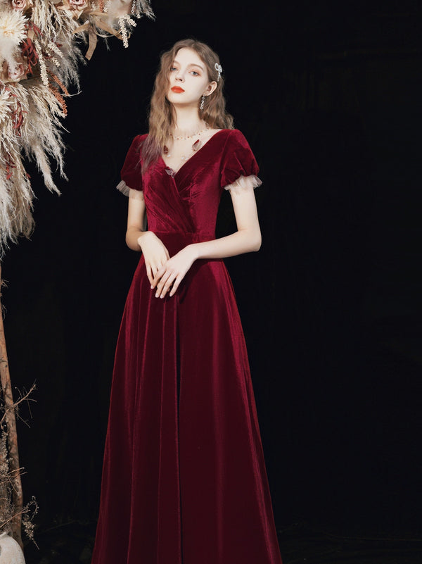 Toast Clothing Bridal Wedding  New Spring Red Velvet Dress Banquet Temperament Engagement Dress Light Luxury Small