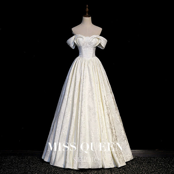 Wedding bride  new satin light wedding dress small dress Qi Di evening dress high-end outdoor retro shooting