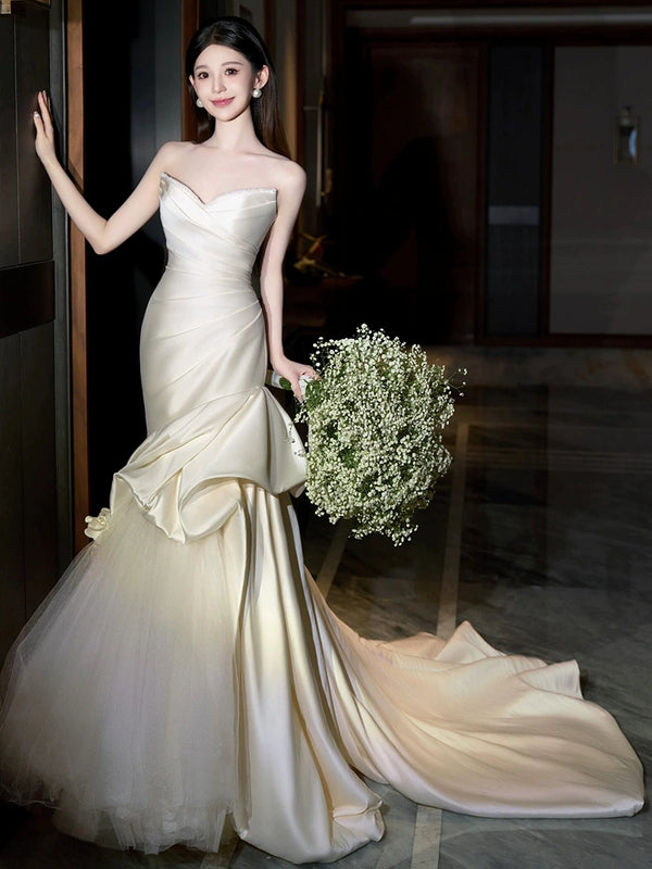 Travel photography light wedding dress bride tube top going out dress high-end niche welcome dress wedding  fishtail dress skirt women