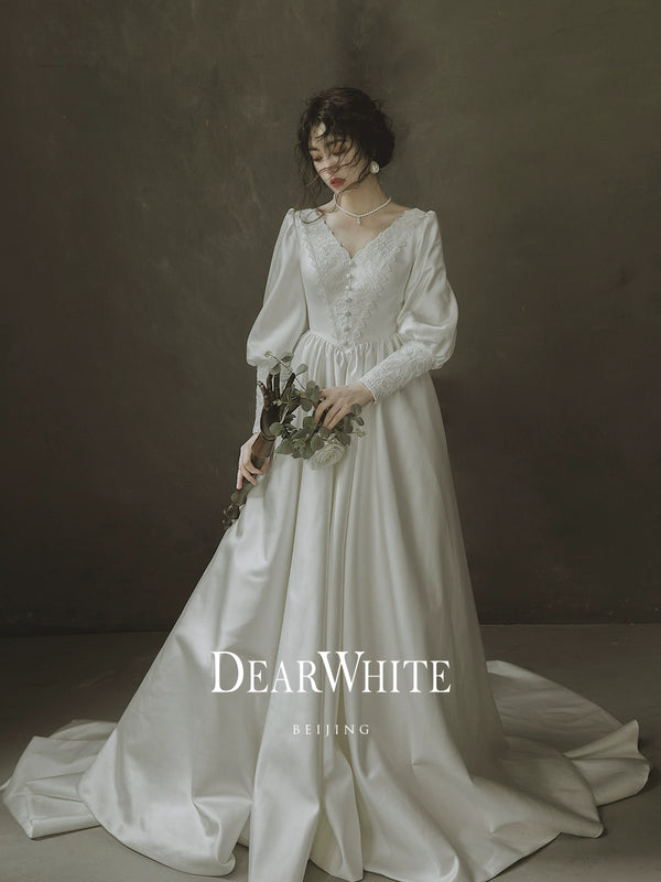 "Prayer" Original Heavy Industry Court Satin Wedding Dress  Vintage Bridal Wedding Main Dress