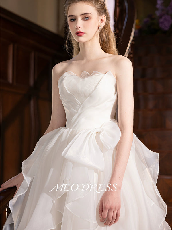 Light wedding dress  tube top niche design sense fairy temperament wedding engagement art test birthday dinner white dress women