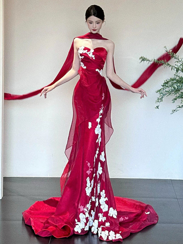New Chinese tube top toast 2025 new bridal dinner wedding return door retro thin red engagement dress